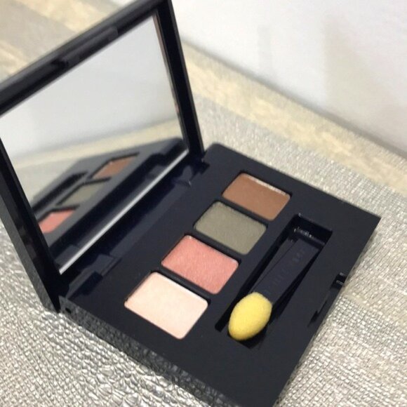 Estee Lauder Other - 🆕 Estée Lauder Deluxe Size Eyeshadow Quad - Ivory Slipper Nude Enchanted Forest